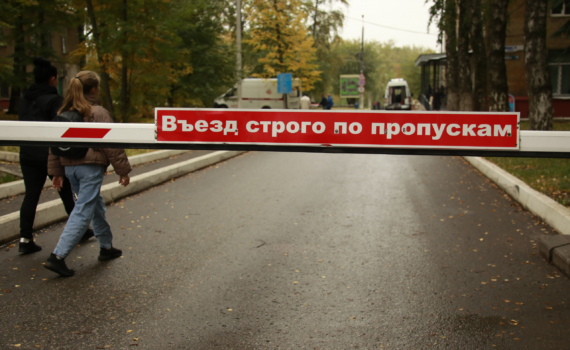 В Саратовской области растёт число закрытых из-за гриппа и ОРВИ учебных заведений