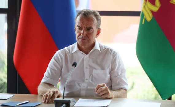 Кондратьев: Объем господдержки виноградарей и виноделов увеличился до 1,3 млрд руб